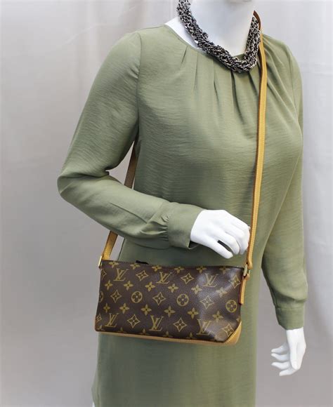 louis vuitton monogram trotteur crossbody|Louis Vuitton unisex crossbody bag.